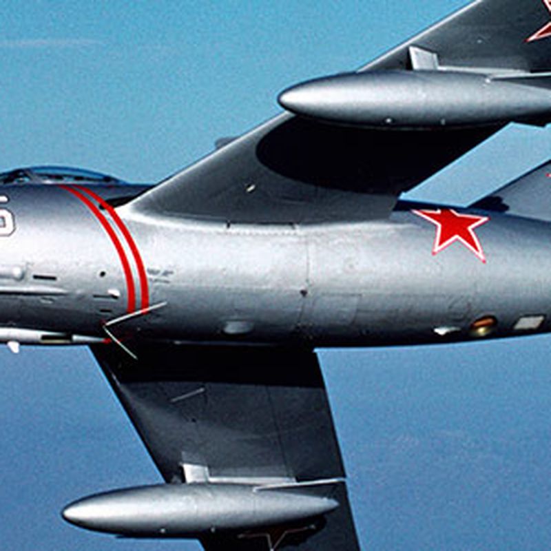 DOD: Chinese jet flew within 10 feet of Air Force bomber