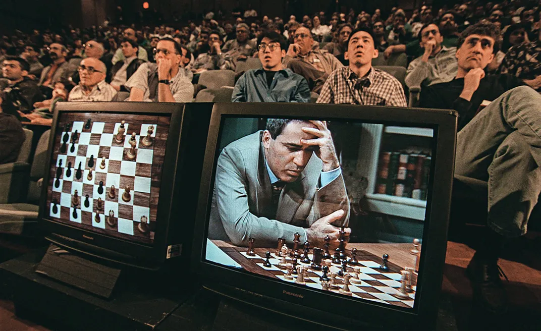 Kasparov, Carlsen to face off next month