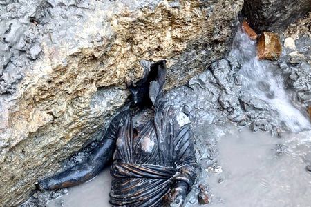 The thermal baths helped preserve the ancient statues.
