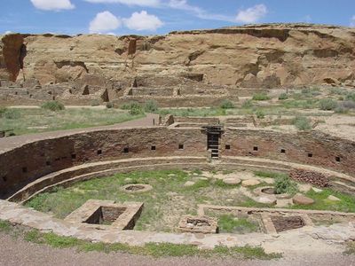 Climate change led Ancestral Puebloans to relocate,&nbsp;forming&nbsp;denser communities and&nbsp;building&nbsp;grand structures like the great kivas in Chaco Canyon.
