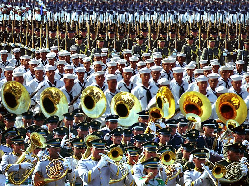 Images from 2007 Philippines Independence day marching ...