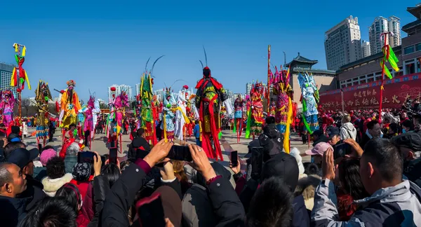Stilt walking thumbnail