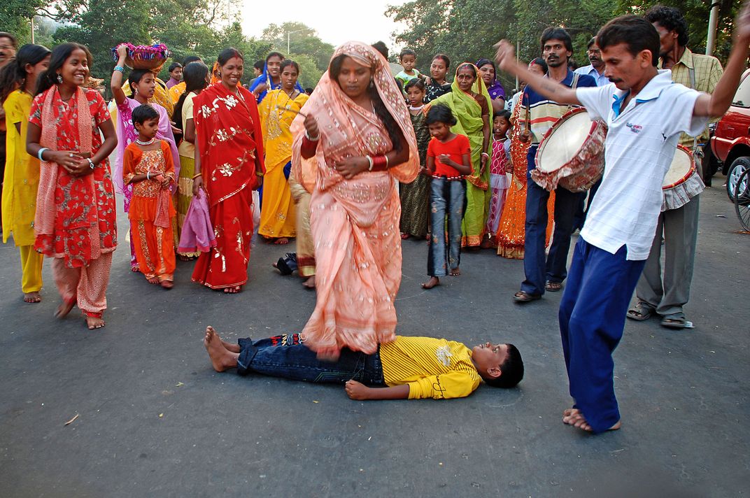Ritual of chhath. The festival of Chhath is unique to Bihar and is ...