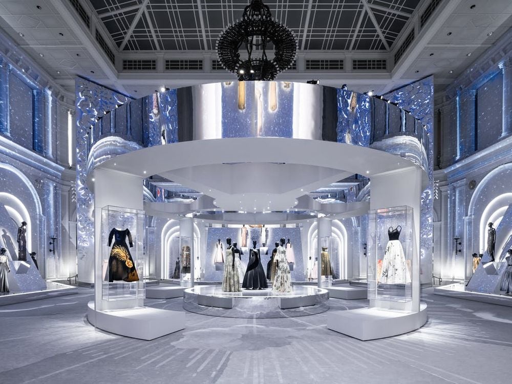 Christian Dior, Haute couture, fashion house, New Look