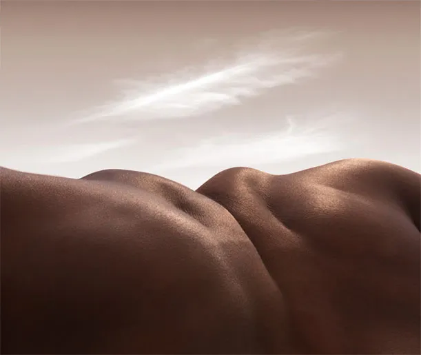 Carl Warner’s Mountains Are Made of Elbows and Knees