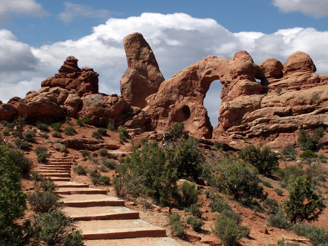 Walk To The Arch Smithsonian Photo Contest Smithsonian Magazine 3733