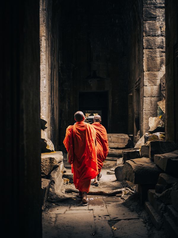 Buddhist monks walking in Angkor thumbnail