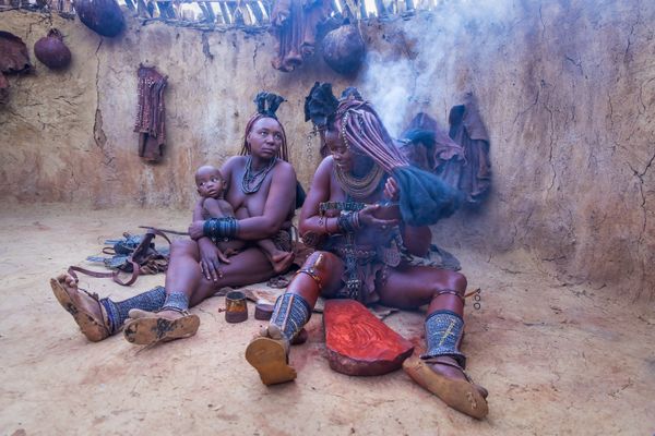 The scent of Himba women thumbnail