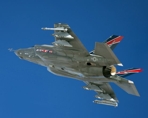 022212-f35-armed.jpg