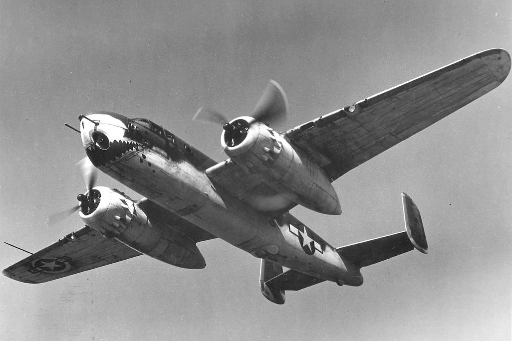 1280px-B-25G_Mitchell,_AAF_TAC_Center,_Florida_-_040315-F-9999G-005.jpg