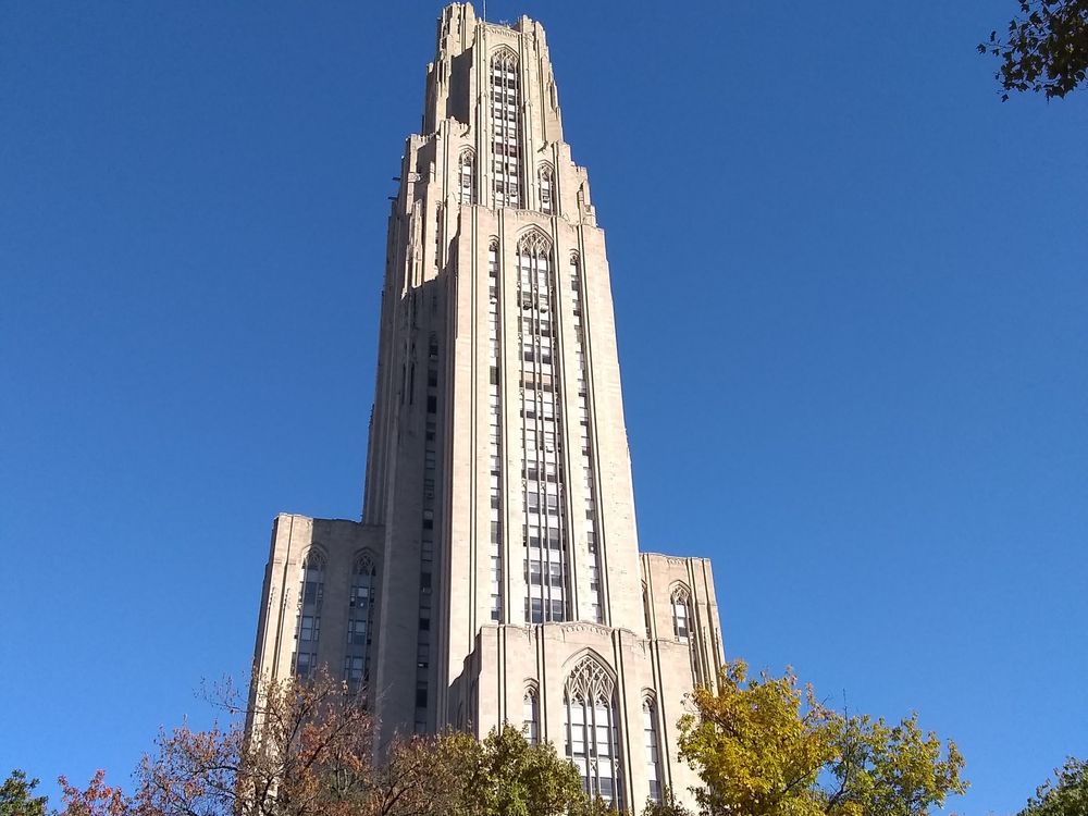 Cathedral of Learning on the University of Pittsburgh Campus ...