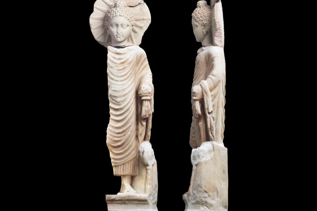 Buddha statue
