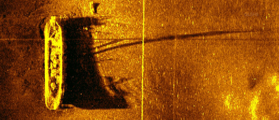 Sonar image of ship under water