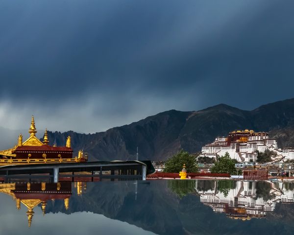 Jokhang Temple  and the Potala Palace facing each other thumbnail