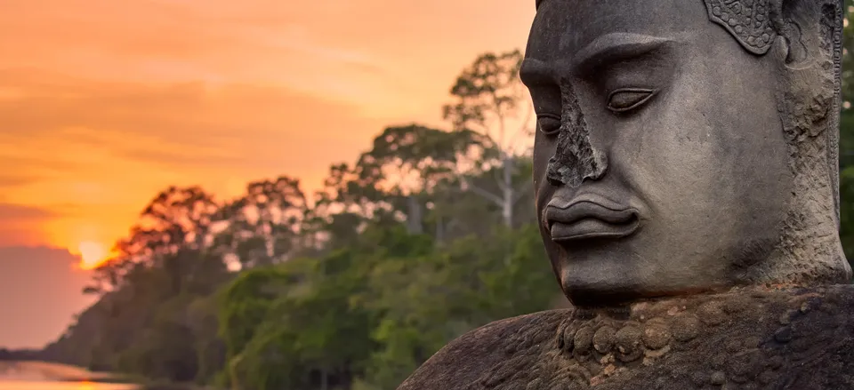  Sculpture at Angkor Thom, Angkor Wat 