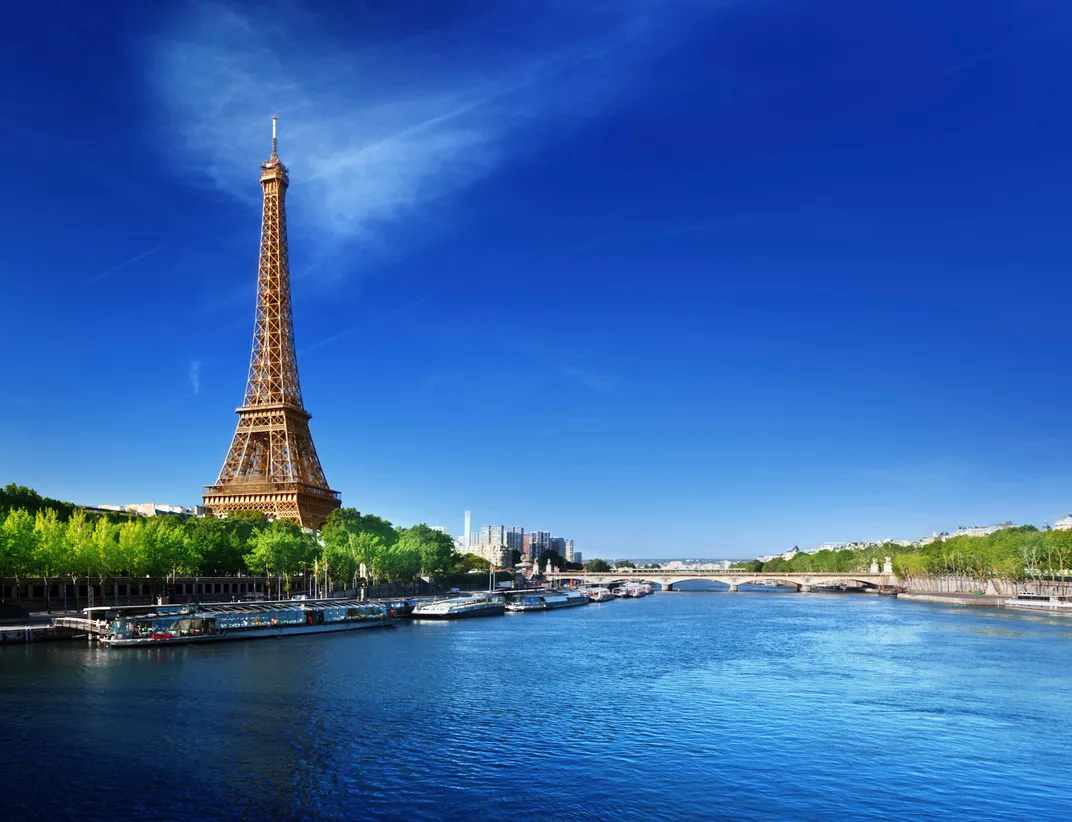 The Eiffel Tower overlooking the Seine 