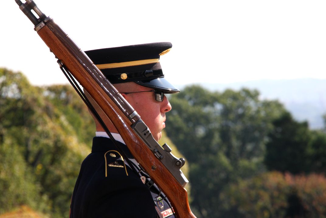 Soldier guarding the Tomb of the Unknown | Smithsonian Photo Contest ...