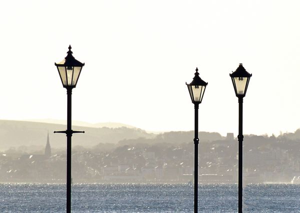 Three lampposts and one island thumbnail