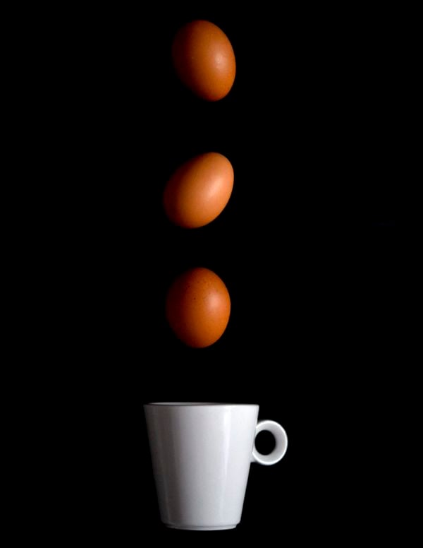 " Eggs at Cup " thumbnail