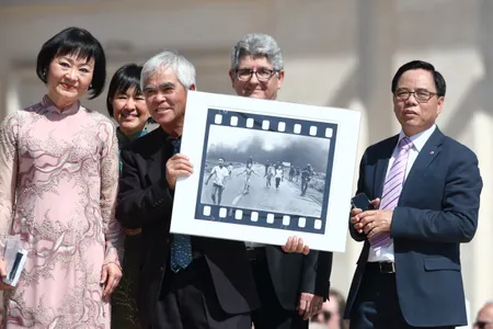 Kim Phuc Phan Thi, the girl depicted in the 1972 photograph&nbsp;The Terror of War, and photographer Nick Ut in 2022