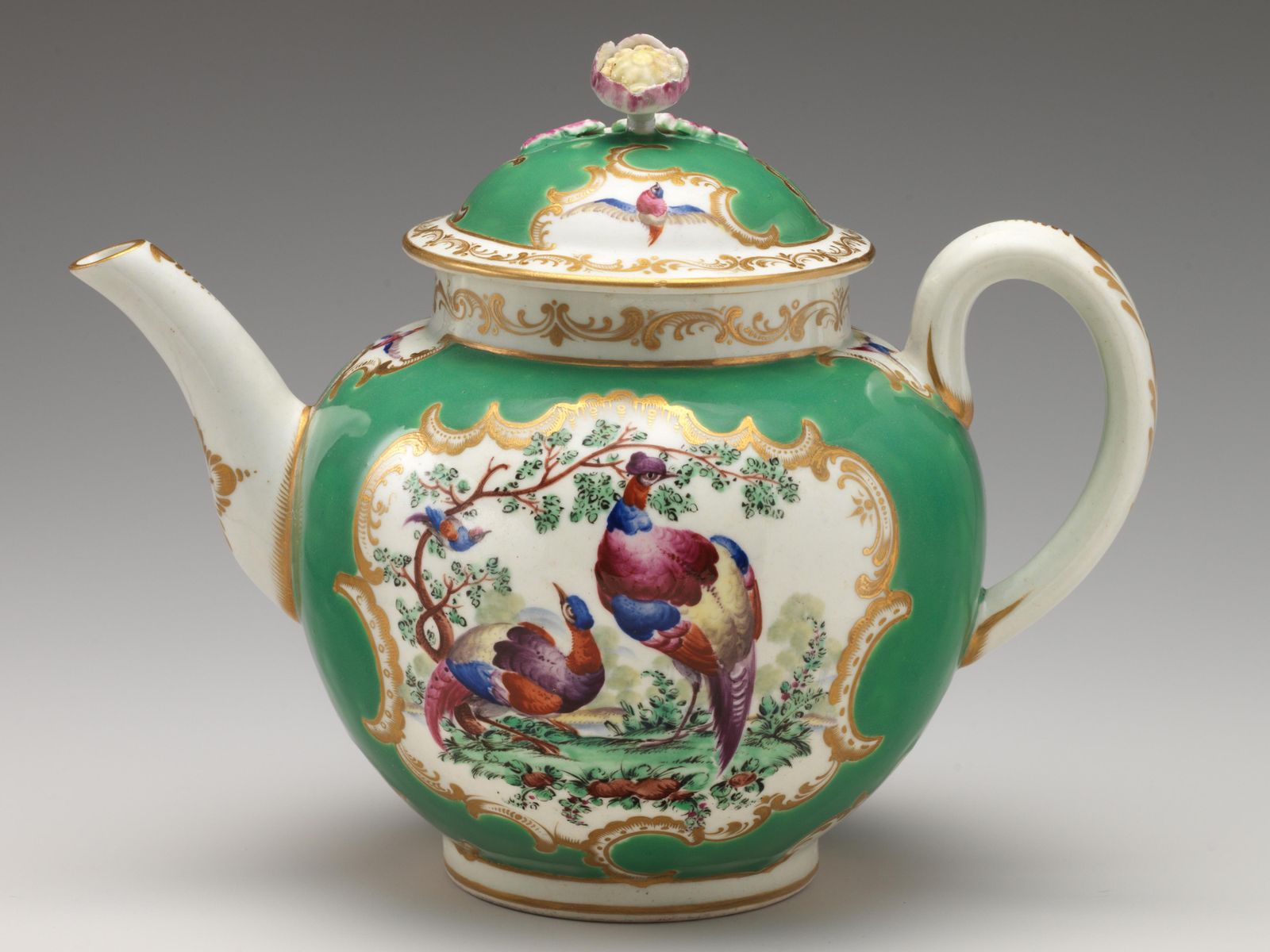 Shopping for Teapots - The New York Times
