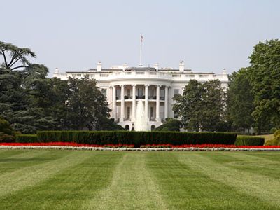A vegetable garden and less bottled water can help turn the White House "green."