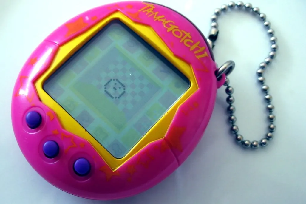 Tamagotchi_0124_ubt.jpg