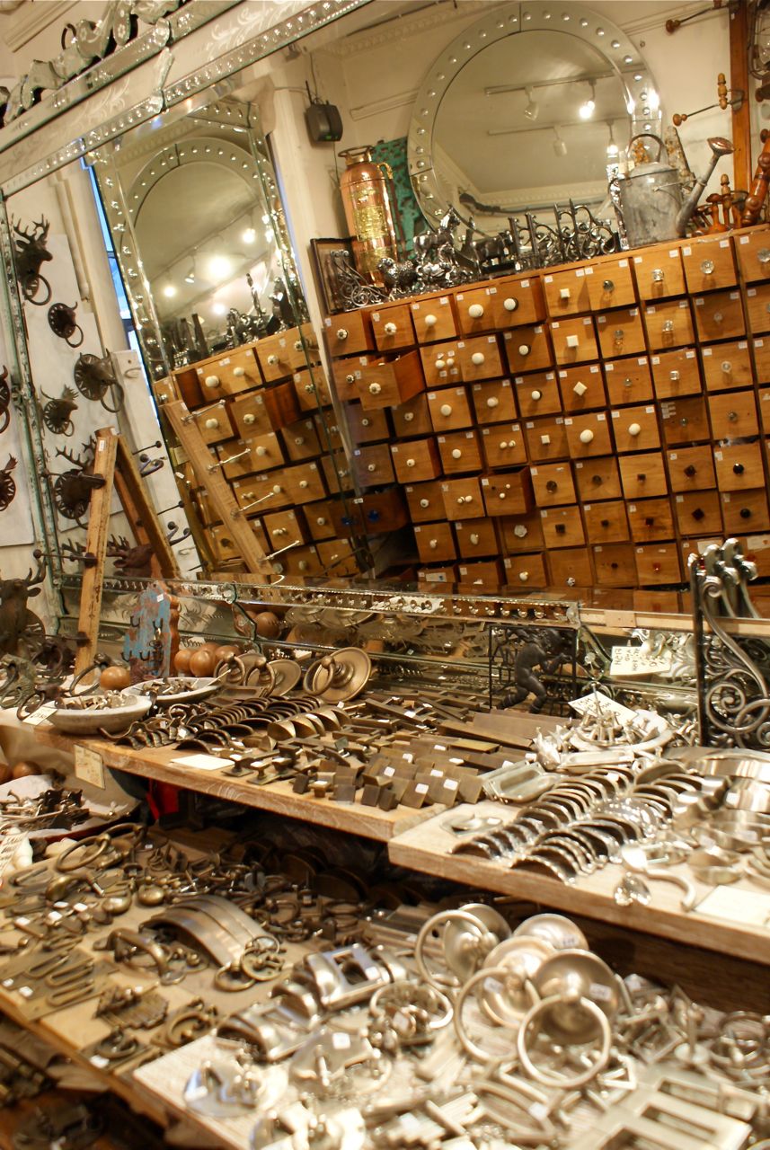 Knobs and Pulls. One of many beautiful shops on Portabella Road