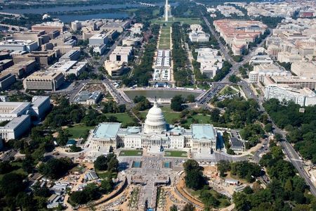 All Smithsonian tourist sites in Washington, D.C. and New York are guaranteed to stay open through Monday, January 22, regardless of the government shutdown.