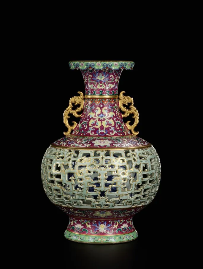 Qianlong vase