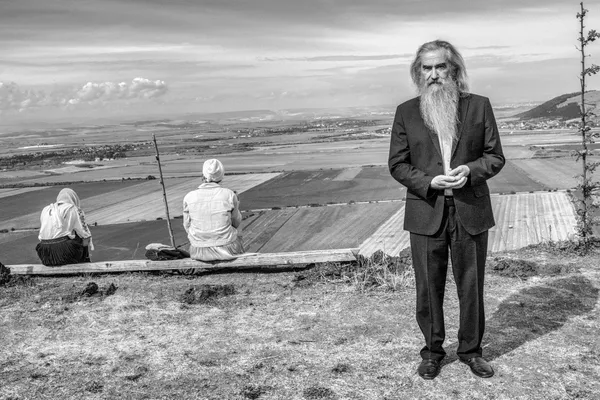 rural scene in Romania thumbnail