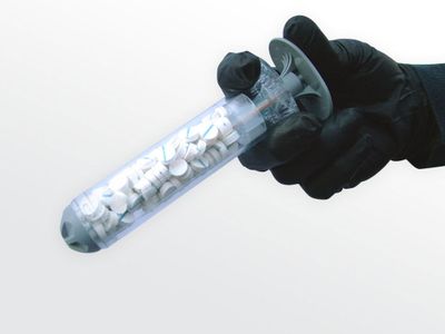 The XStat is designed so that as many as 97 tiny sponges can be injected into open wounds to stop bleeding in seconds.