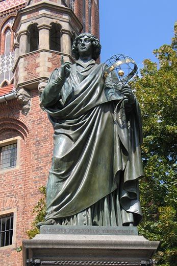 Nicholas Copernicus statue Torun Poland