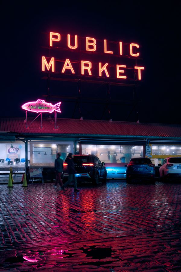 Pike Place At Night thumbnail