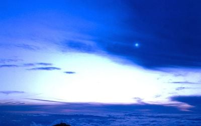 Starfish Prime 0 to 15 seconds after detonation, photographed from Maui Station, July 9, 1962.