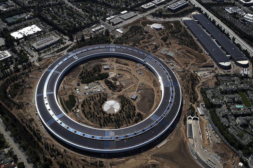 Aerial view of Apple's California headquarters
