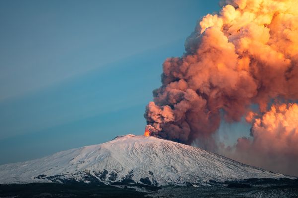 Eruption of Mount Etna at sunset thumbnail