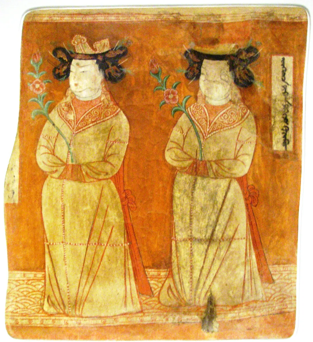 Ninth- or tenth-century C.E. wall painting depicting Uyghur princesses