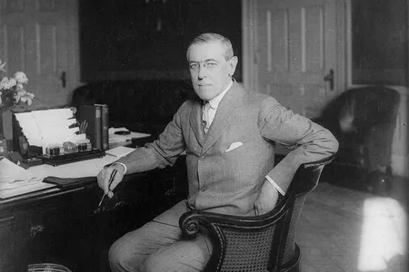 Woodrow Wilson at his desk in the Oval Office c. 1913. 