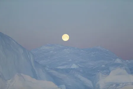 What secrets do those lonely ice sheets hold? 