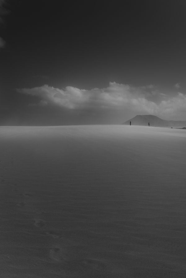 Sand dunes in Corralejo National Park thumbnail