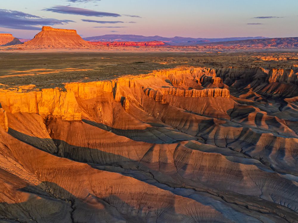 Utah Badlands Glow | Smithsonian Photo Contest | Smithsonian Magazine