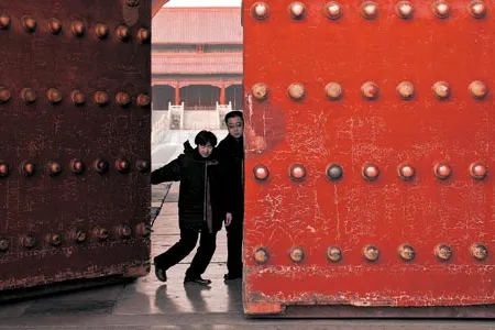 Doors to the Hall of Middle Harmony have nine rows of nine knobs because the number nine is prized in Chinese numerology