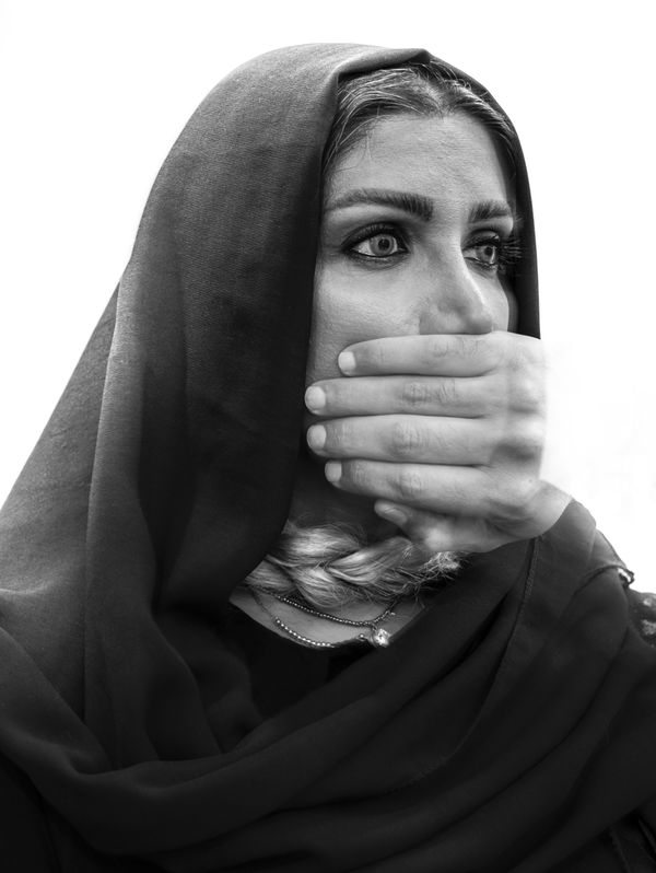 The silence of an Iranian woman thumbnail