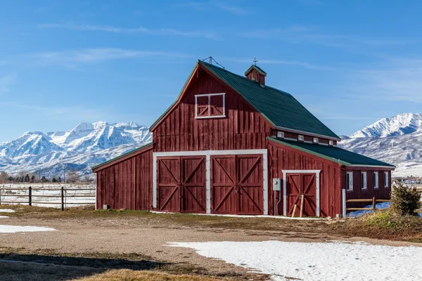 Just a Barn thumbnail