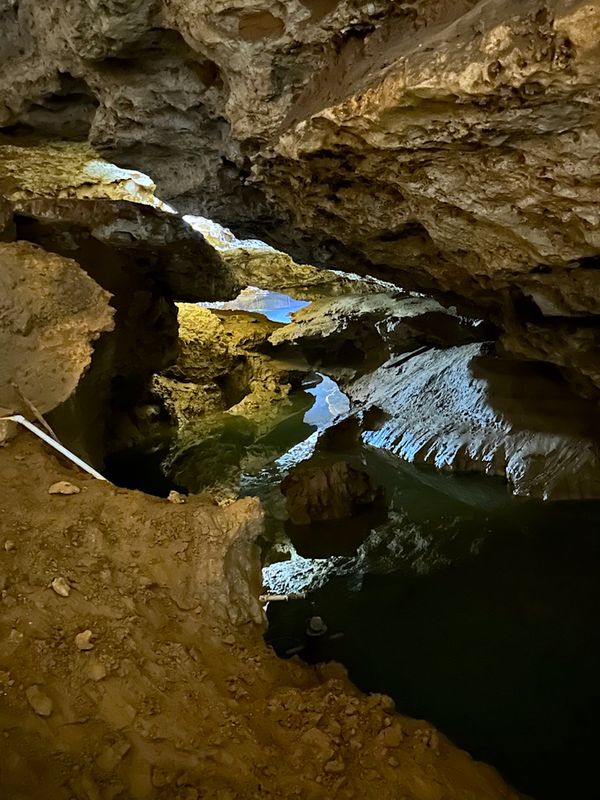 Onondaga Cave thumbnail