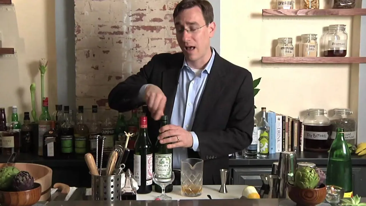 Preview thumbnail for What Goes Into a 1920s Prohibition Cocktail