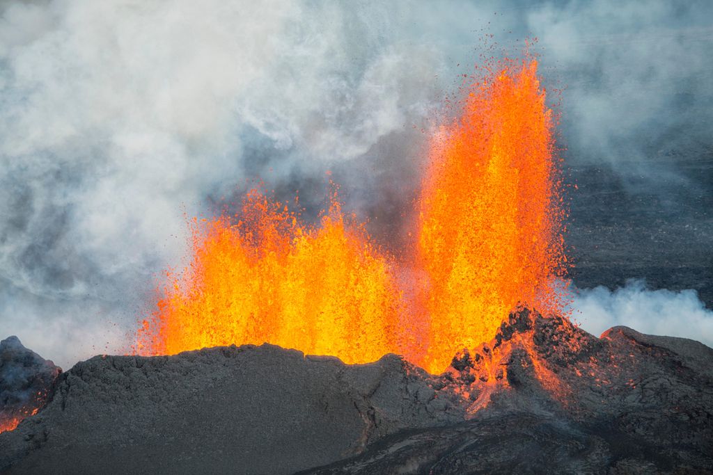 volcano.jpg