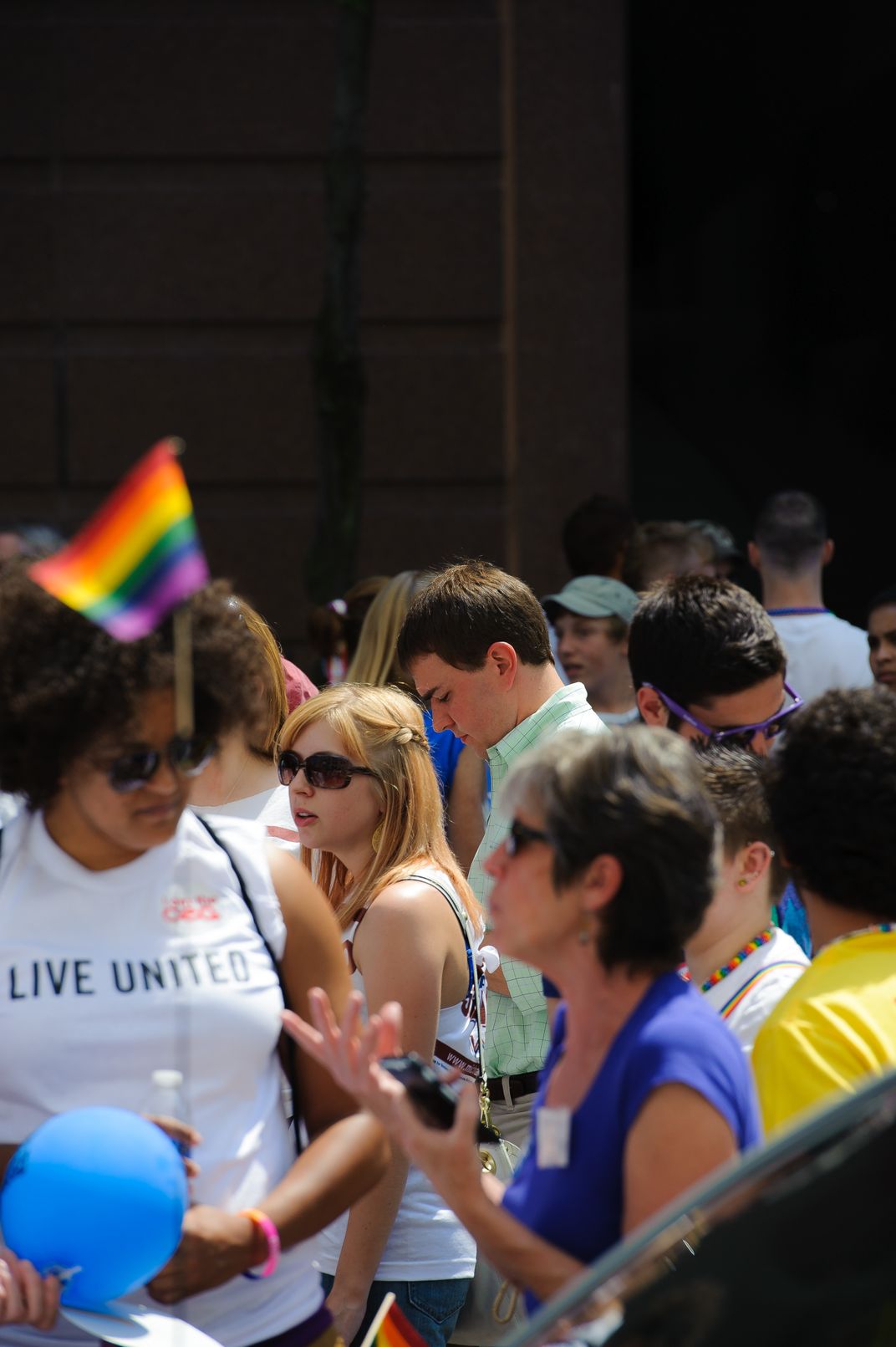 Face in a crowd Smithsonian Photo Contest Smithsonian Magazine