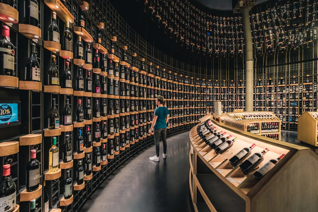 Wines of Bordeaux. Credit: Bordeaux Tourism Bureau/Teddy Verneuil